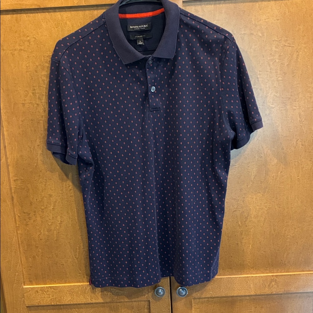 Banana Republic Dark Blue Polo with Red Pattern